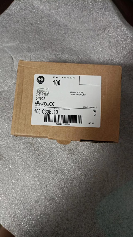 Allen-Bradley DC Contactor 100-C30EJ00 1pcs