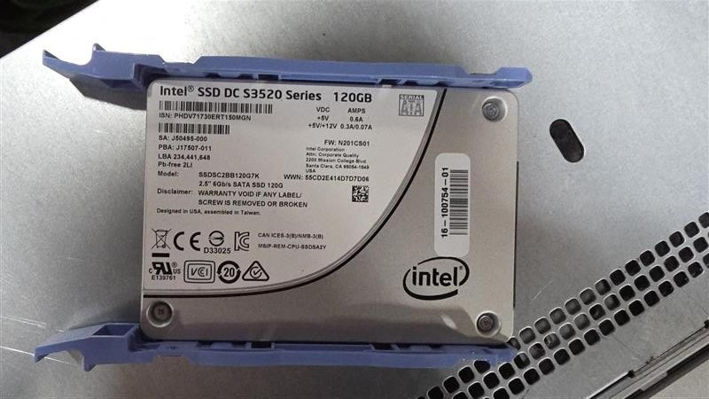 16-100754-01 Cisco 120GB 6GBs SATA 2.5" SSD Solid State Drive