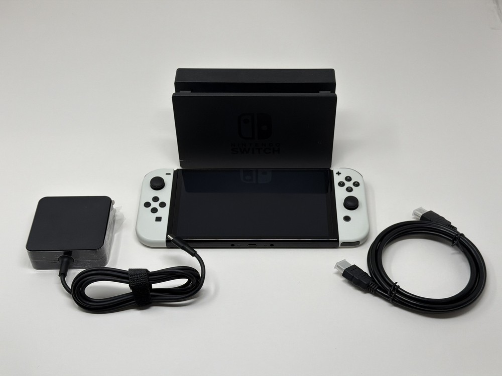 Nintendo Switch OLED Model HEG-001 Handheld Console 64GB White Very Good