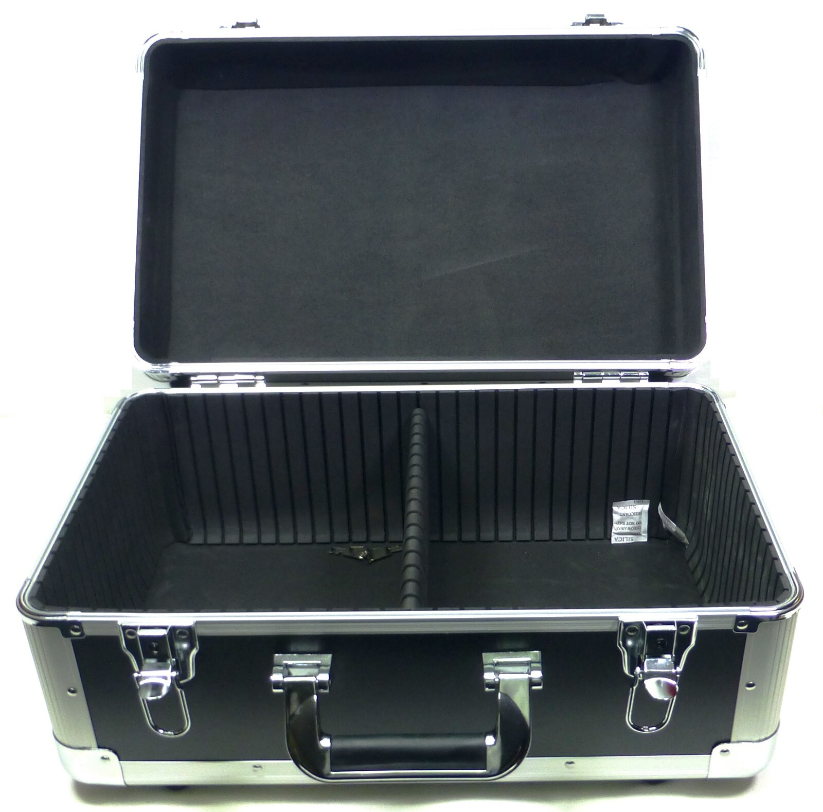 7" Vinyl Record Double Compartment Euro Style Case ( holds 200 plus 7" 45 rpm) .