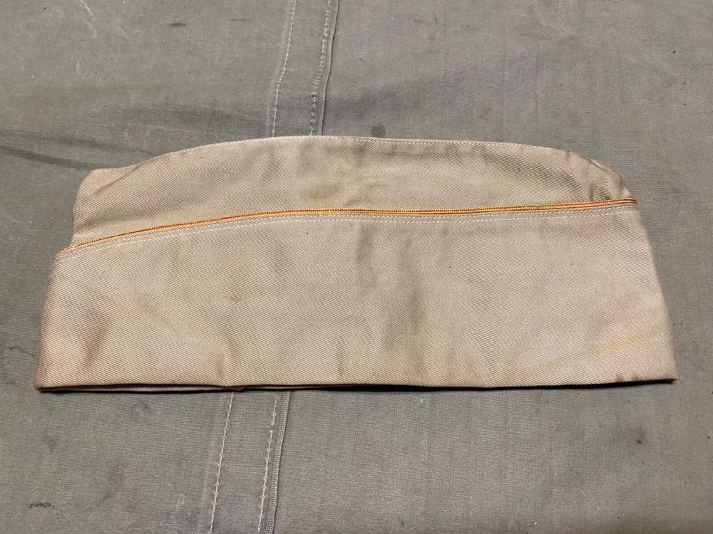 ORIGINAL WWII US ARMY ORDNANCE CORP SUMMER KHAKI OVERSEAS CAP-MEDIUM