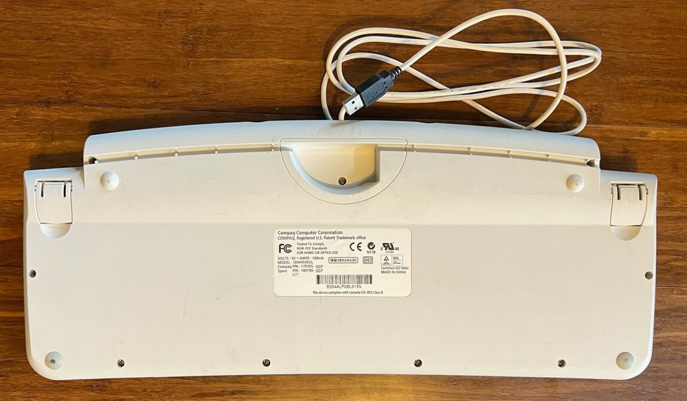 Vintage Compaq Wired USB Keyboard Model SDM4540UL