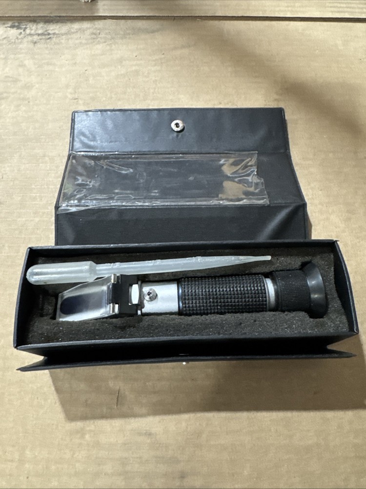 ATC Portable Refractometer With Case