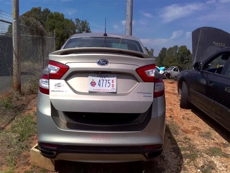 FUSION 2016 High Mounted Stop Light 1036812691
