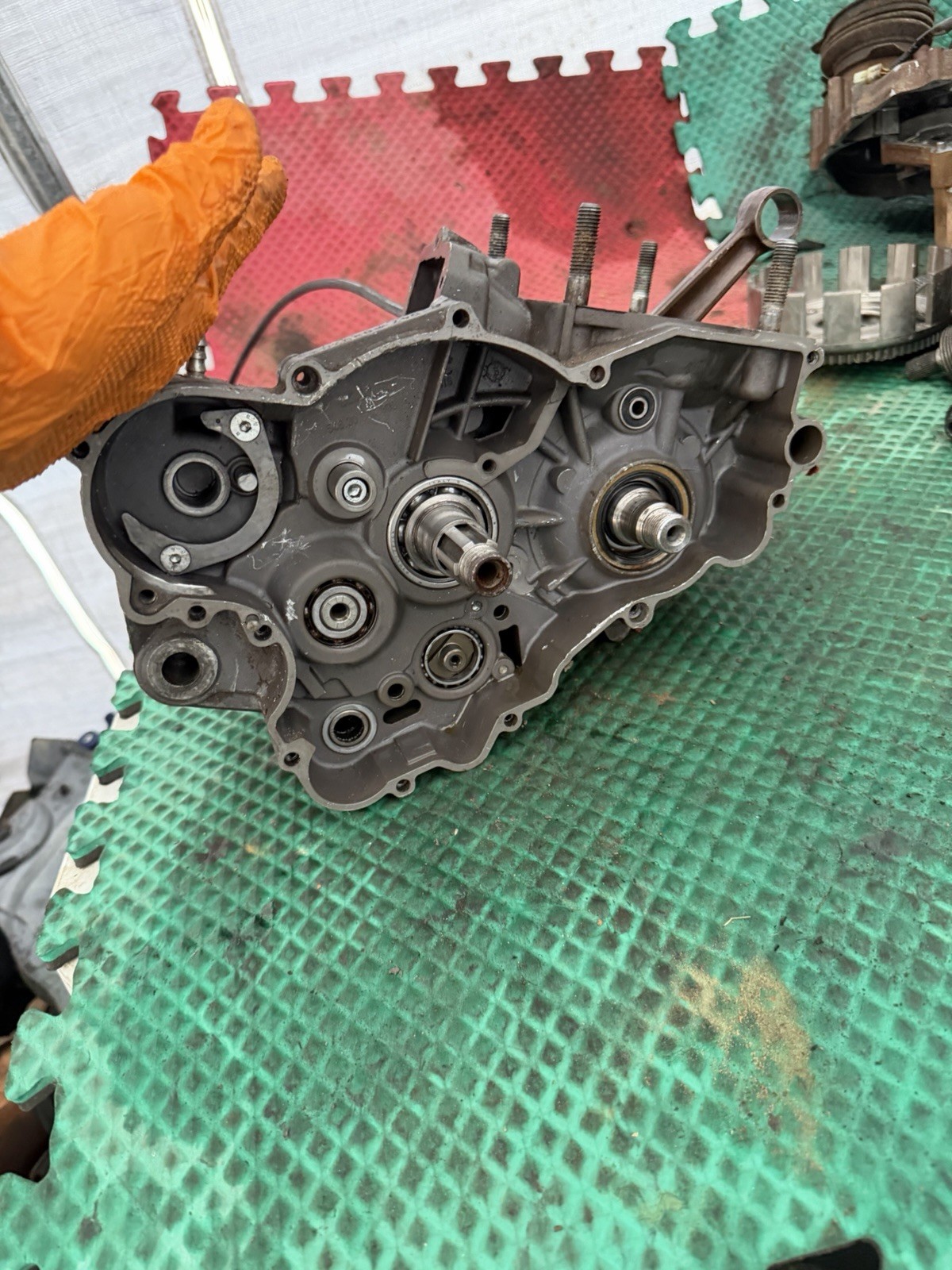 1999 07 KTM 125 250 SX 125SX Engine Crankcase Set Carter Block Half Bottom End