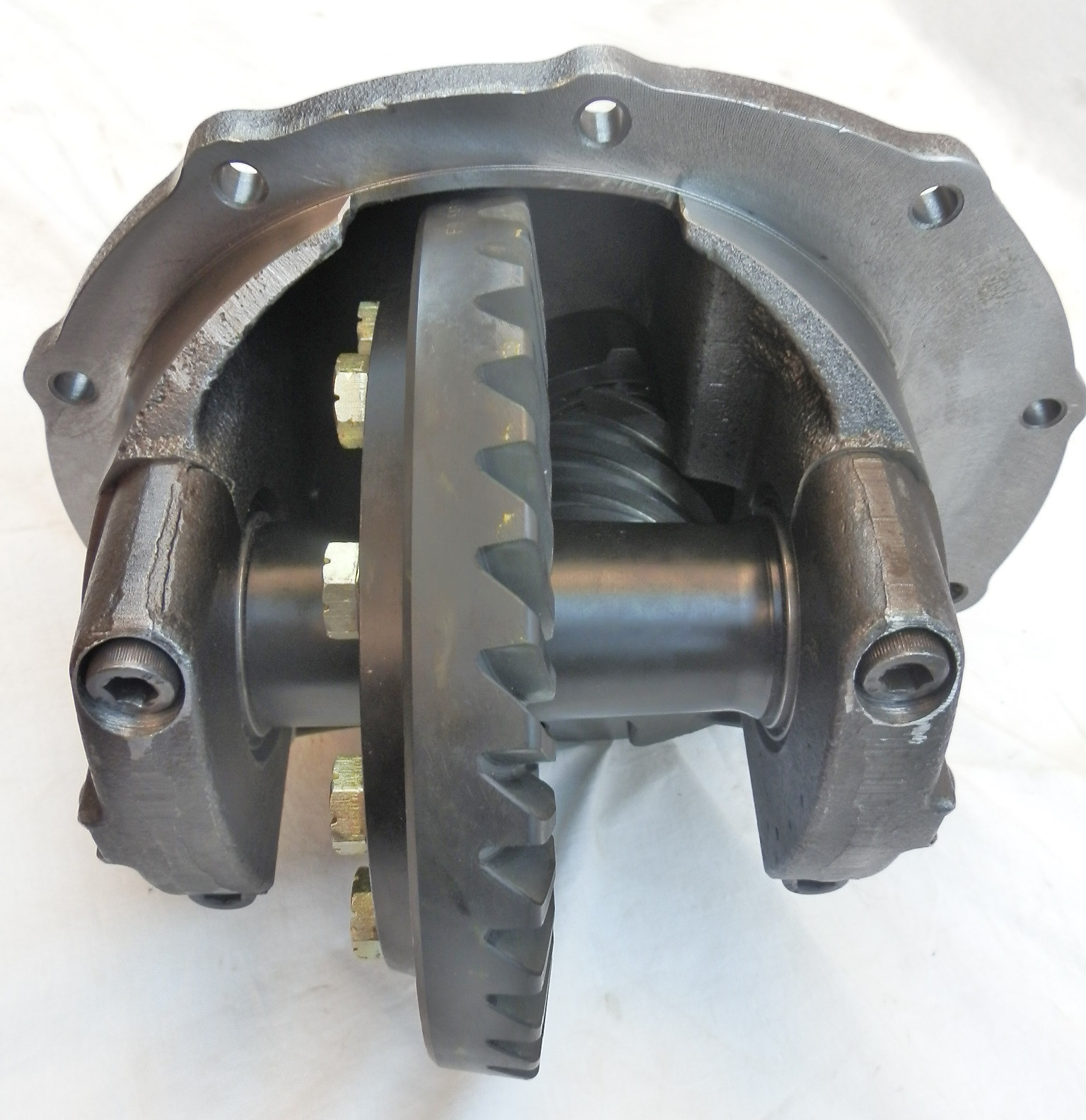 Xtreme Gear 9" Ford Center Section with 31 spline Offset Spool