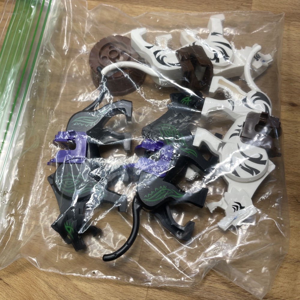 minifigure And Blocks Instruction Book