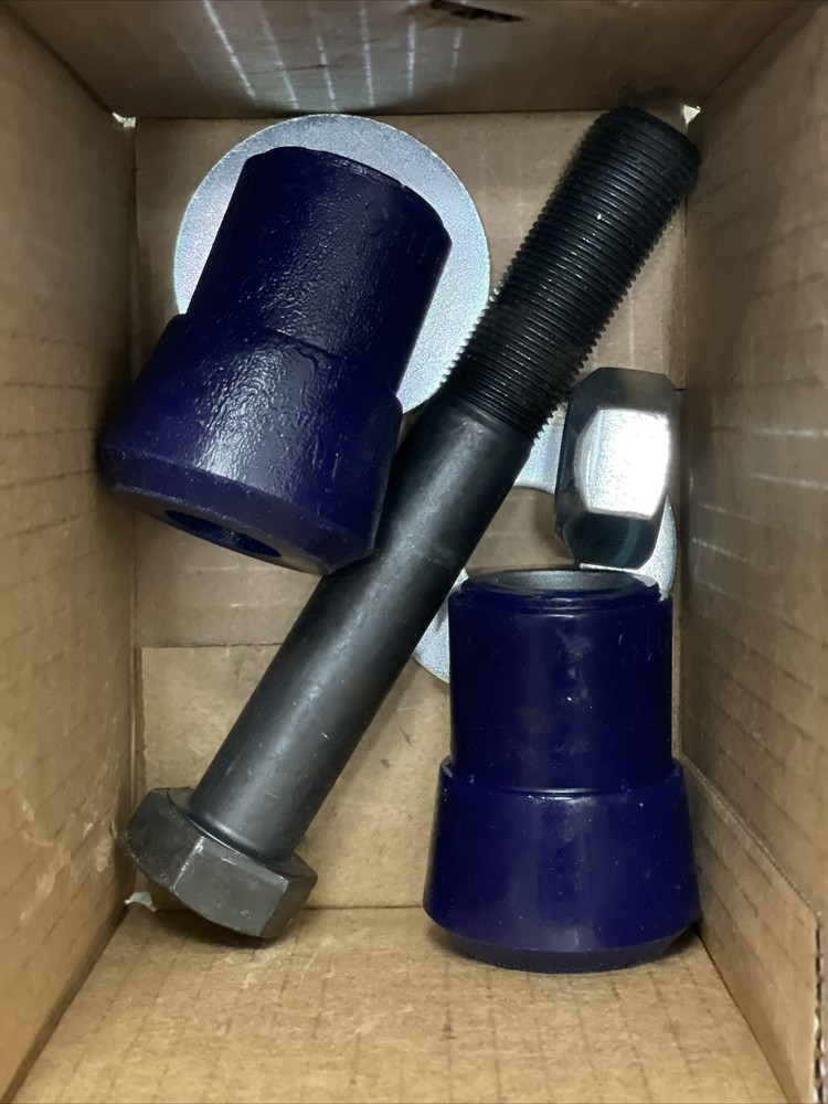 TH83-37997 — ATRO Torque Rod Bushing Kit