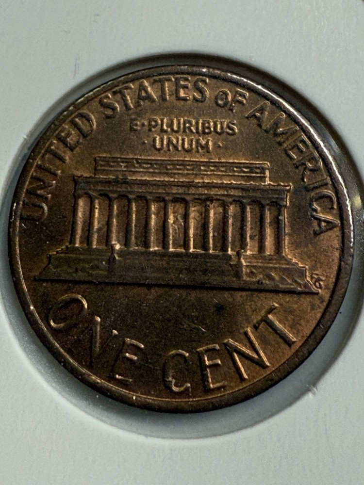 1980, Penny P1057