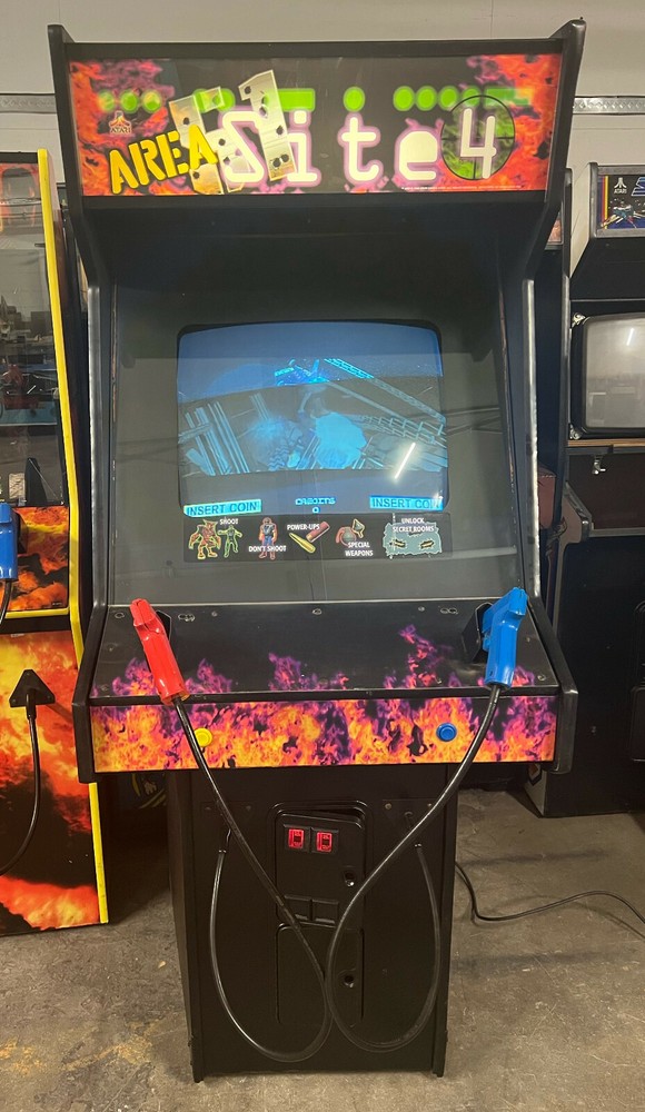 SITE 4 ARCADE MACHINE by ATARI 1998 (AREA 51)