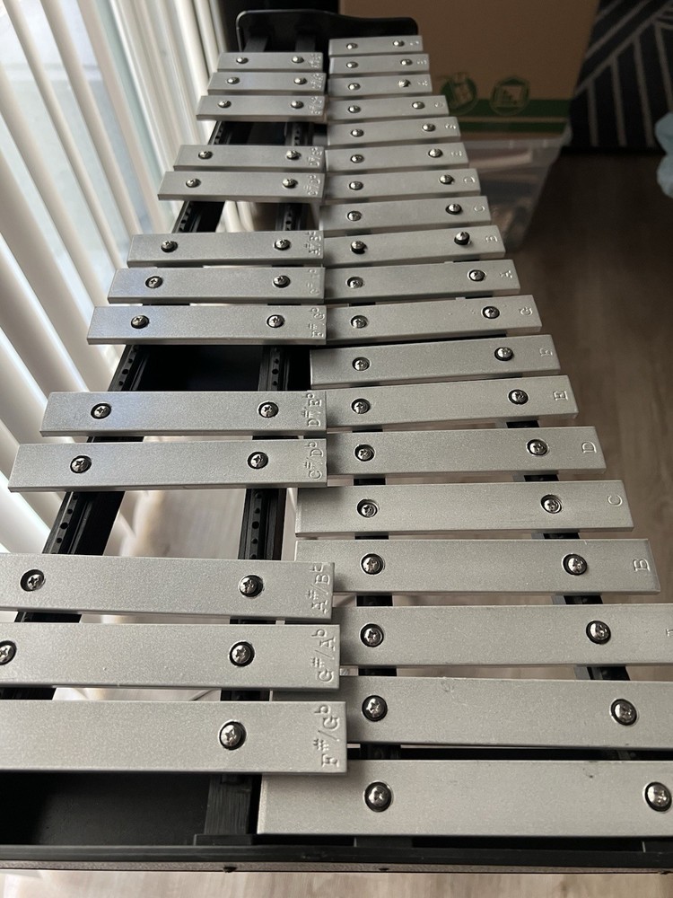 Bell Kit With Stand And Case