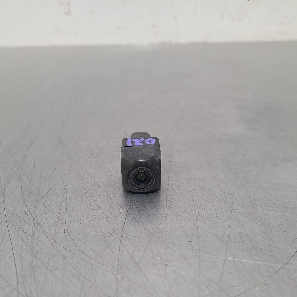 21 2021 TOYOTA HIGHLANDER REAR VIEW CAMERA PROJECTOR