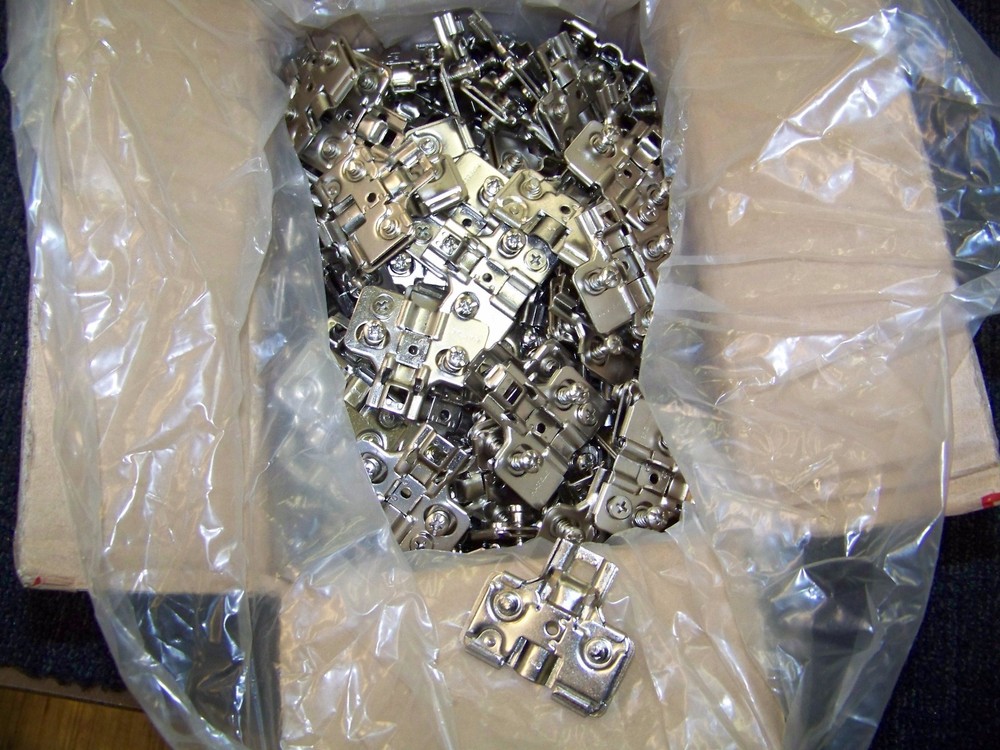 H 'A' FELE Hinge Face Frame 'A' Series 200 each
