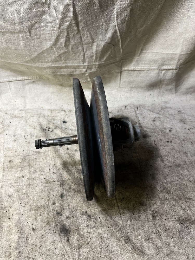 yamaha sm292f 1974 driven clutch assembly
