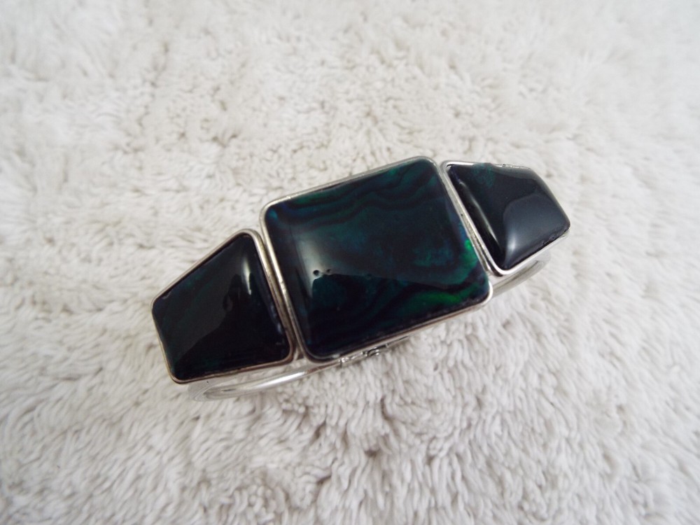 Silvertone Blue Green Bead Hinged Bracelet (A40)