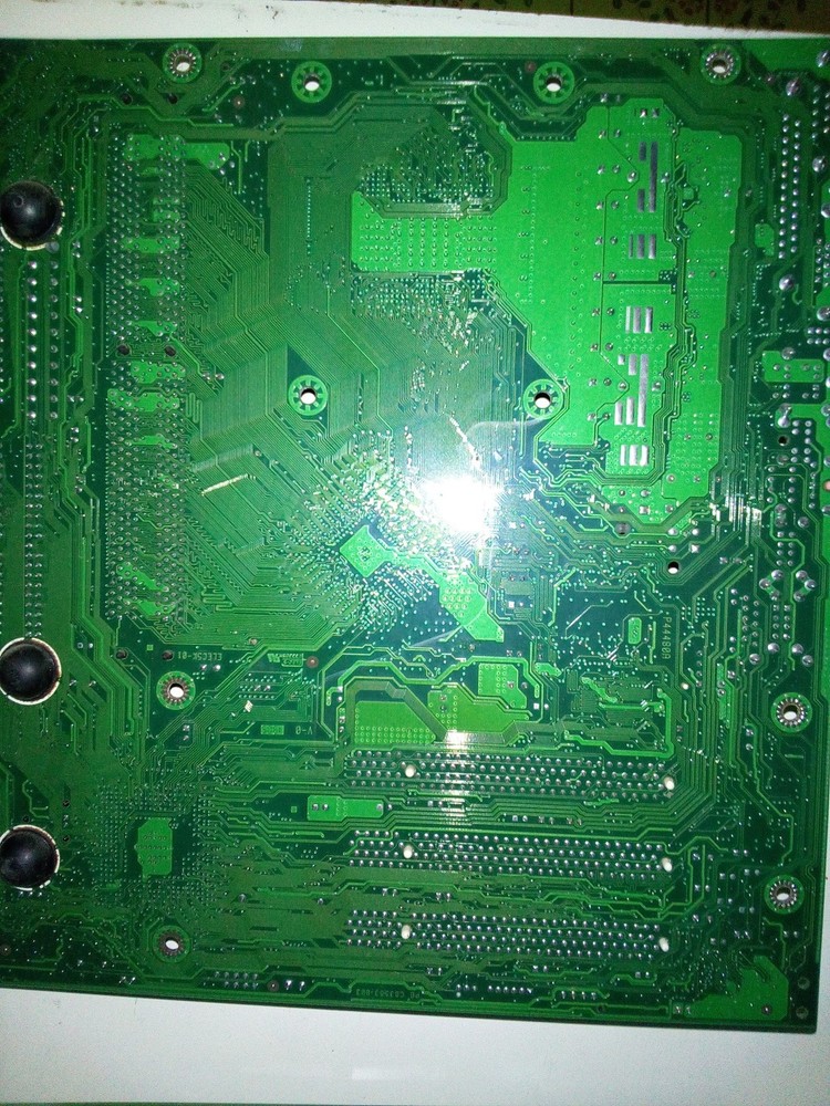 Dell E210882 Motherboard Processor CN-0TC667 Does not include Processor or RAM