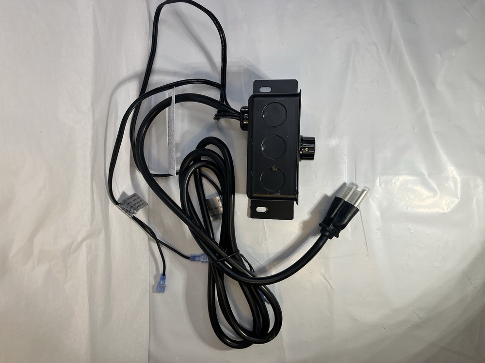 Electric Fan Speed Controller Variable Control Box 3-Prong Plug Adjustable