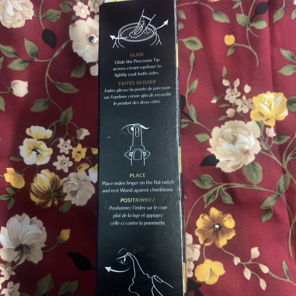 Guide Wand Precision Tip Eyeliner Applicator