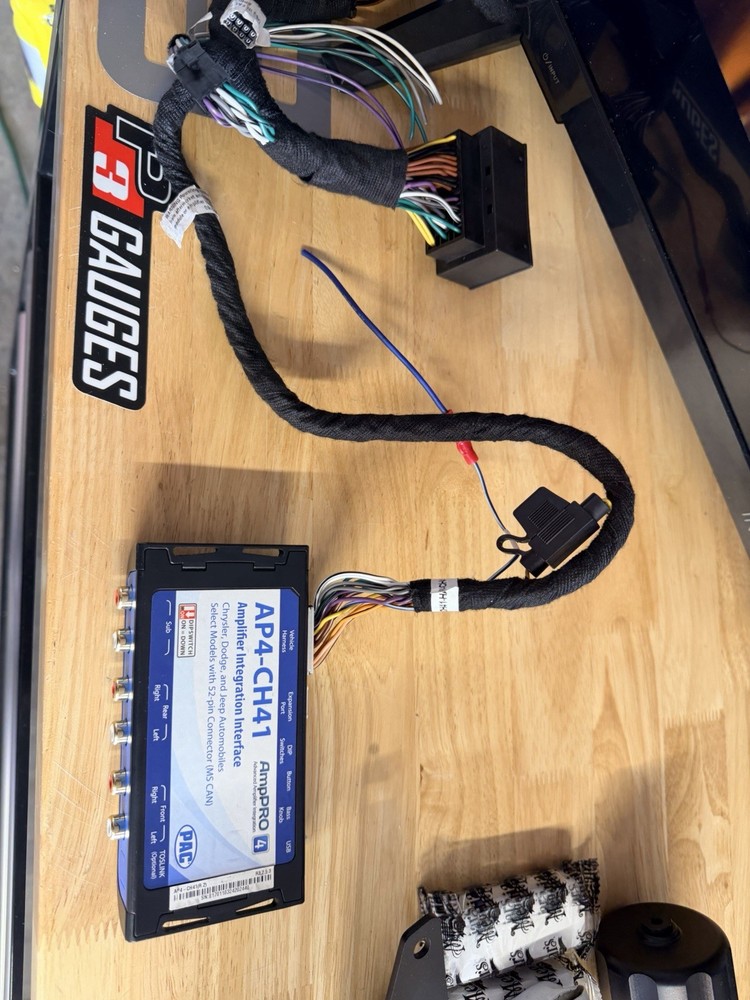 PAC AP4-CH41 R.2 Amplifier Integration Interface Jeep Jk Jl