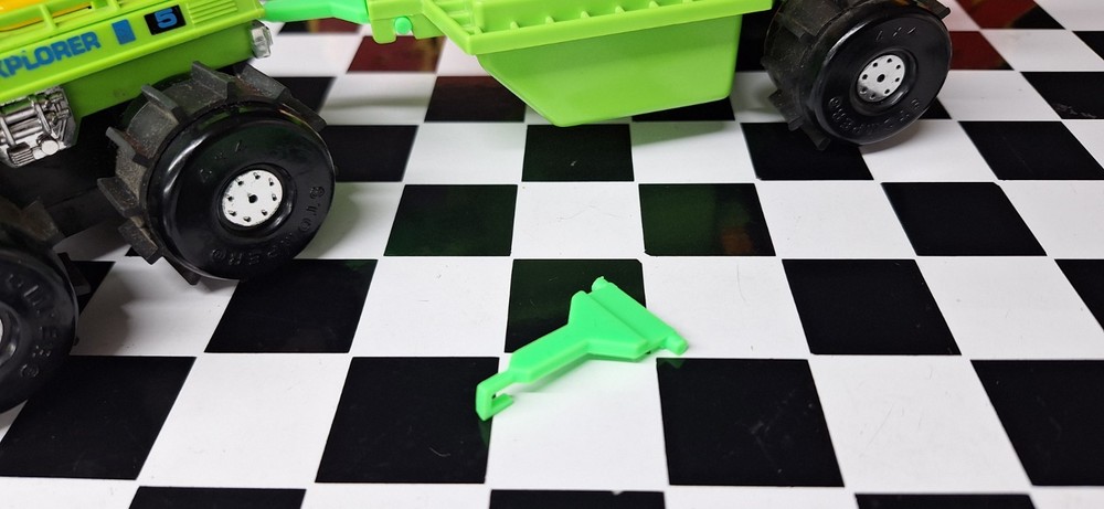 3D Hook - Green Schaper Stomper Water Demon *read