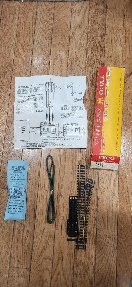 Tyco mantua remote control switch right hand