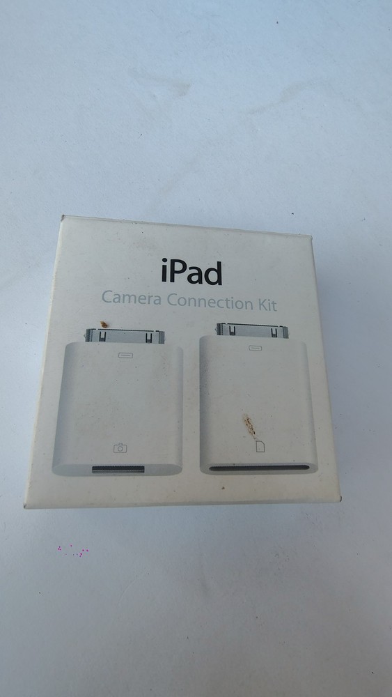 Apple iPad/iPod Camera Connection Kit - MC531ZM/A - USB & SD Card Reader New