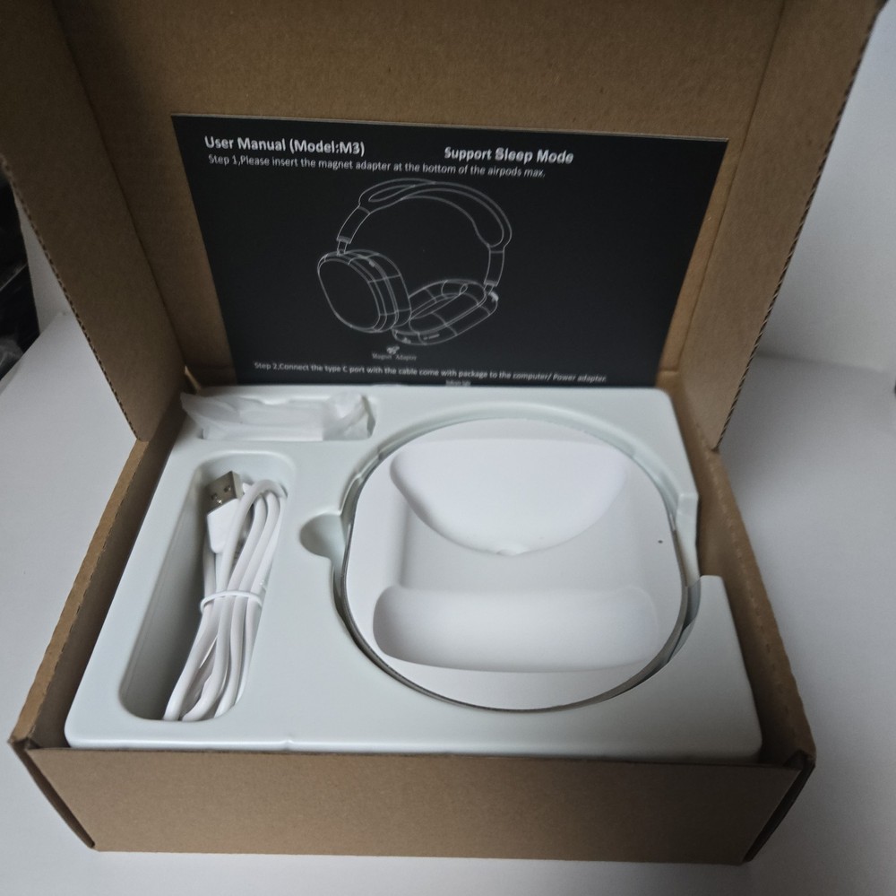 Model M3 White Charging dock Compatible With Apple AirPods Max