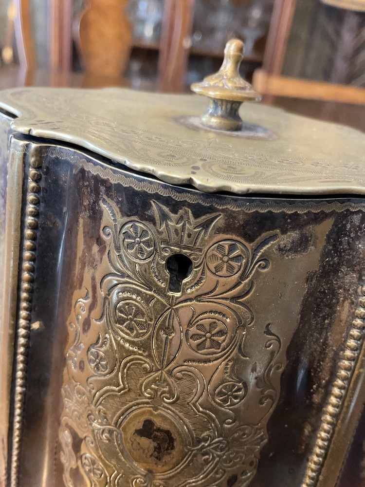 Antique Victorian Silverplate Silver Biscuit Tin / Tea Caddy Rams Head Etched
