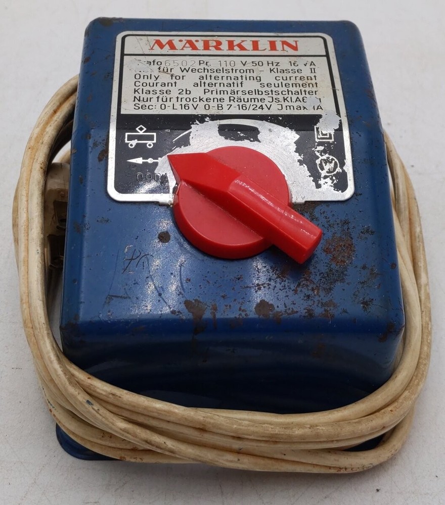 Marklin 6502 HO Scale 110 Volt Transformer/Box