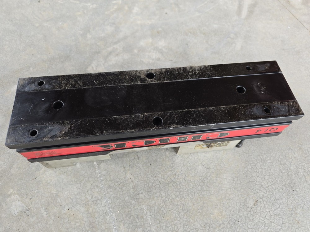 CHICK QL4 Vise With TOMBSTONE *CAN SPLIT*