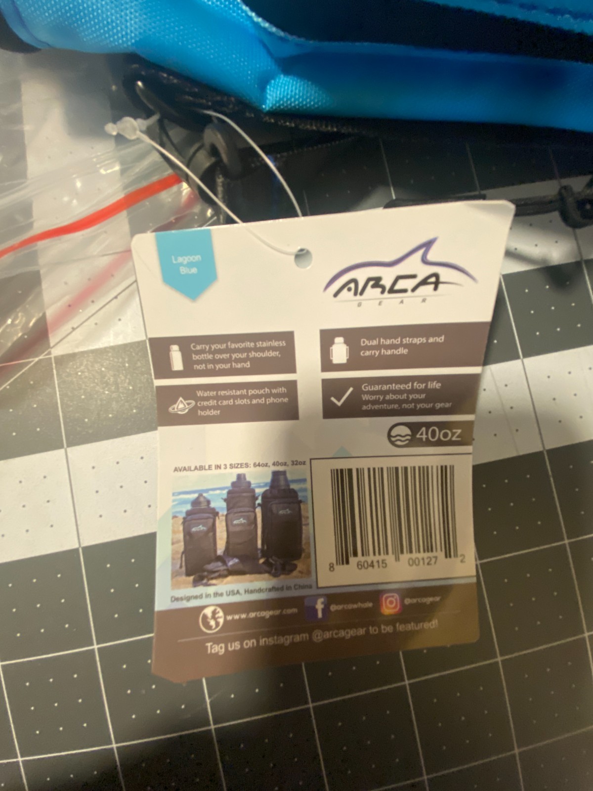 CROSSBODY WATER BOTTLE SLING BAG, ARCA HYDRO CARRIER, LAGOON BLUE, 40 OZ, NEW