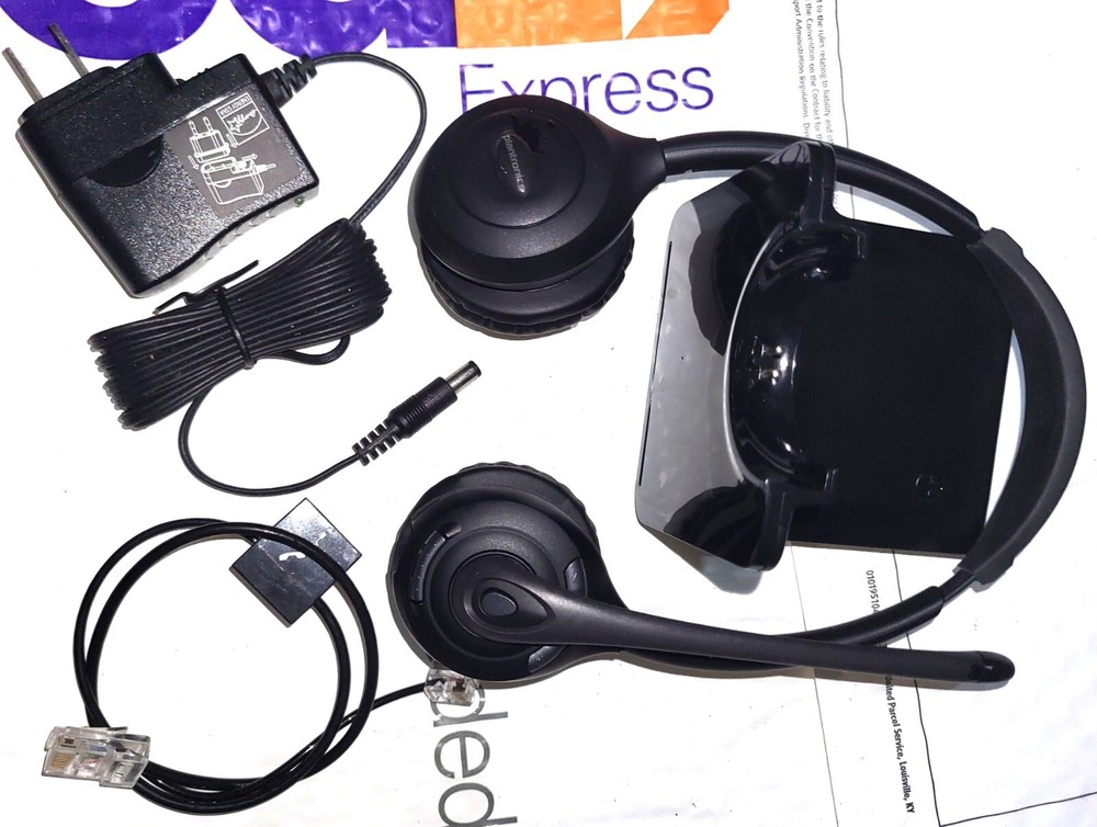 Plantronics CS520 Noise-Canceling Professional Wireless Headset System