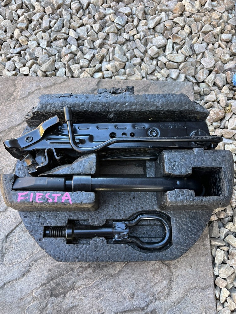 Ford Fiesta Jack Kit
