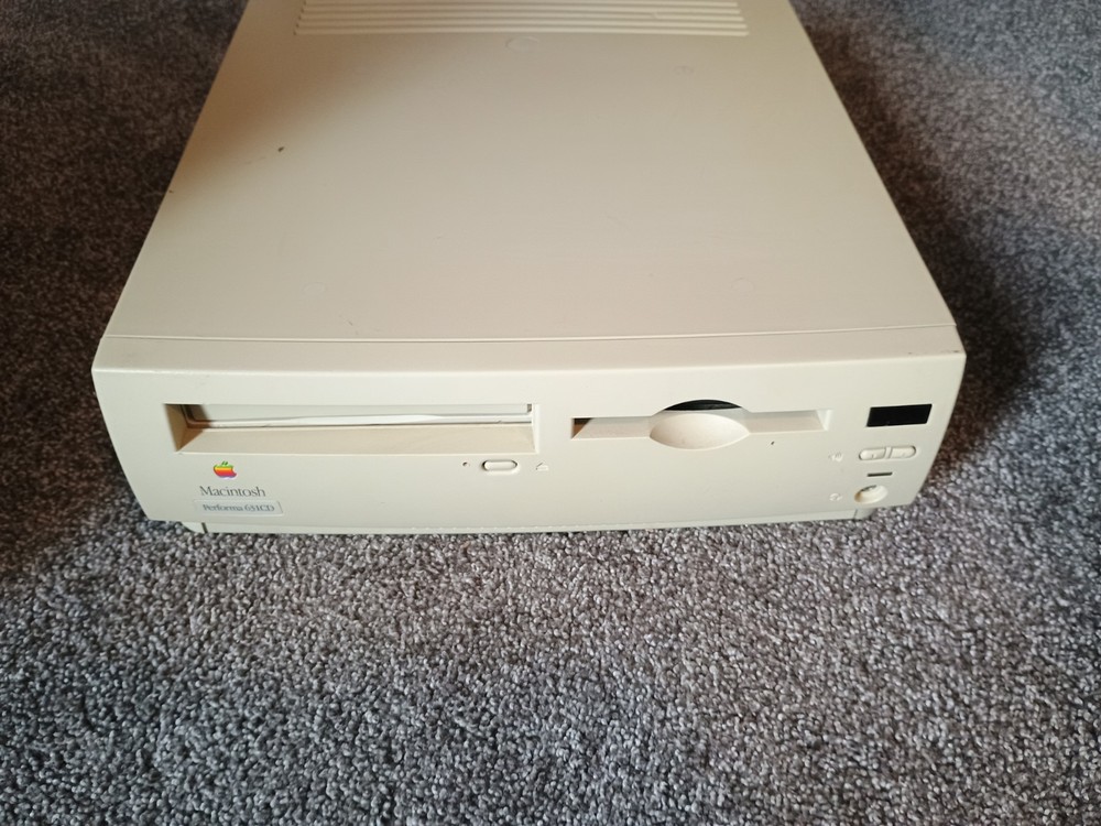 Apple Macintosh Performa 6214CD M3076 - Untested - As Is
