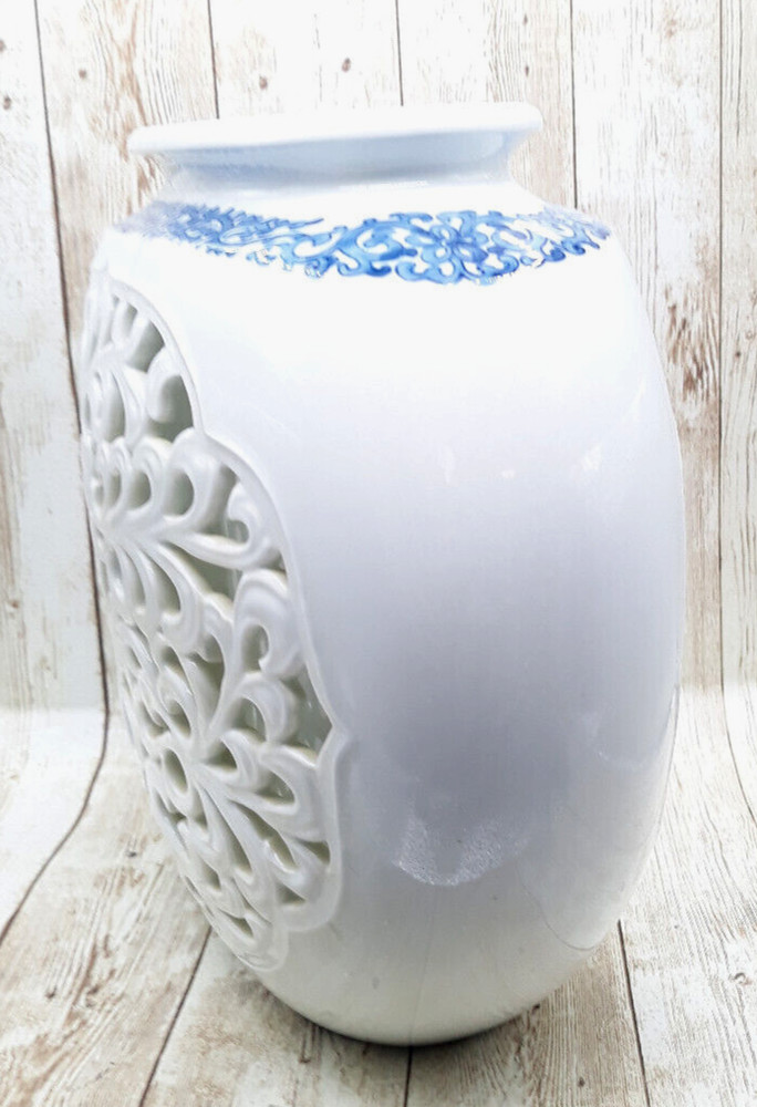 Yoshigama Openwork Vase Ceramic Openwork Interior Flower Vase