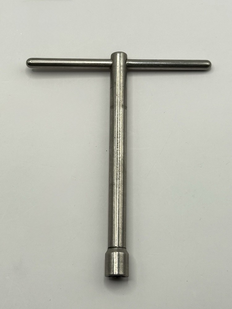 Richards Stainless Wrench Instrument OR 11/87
