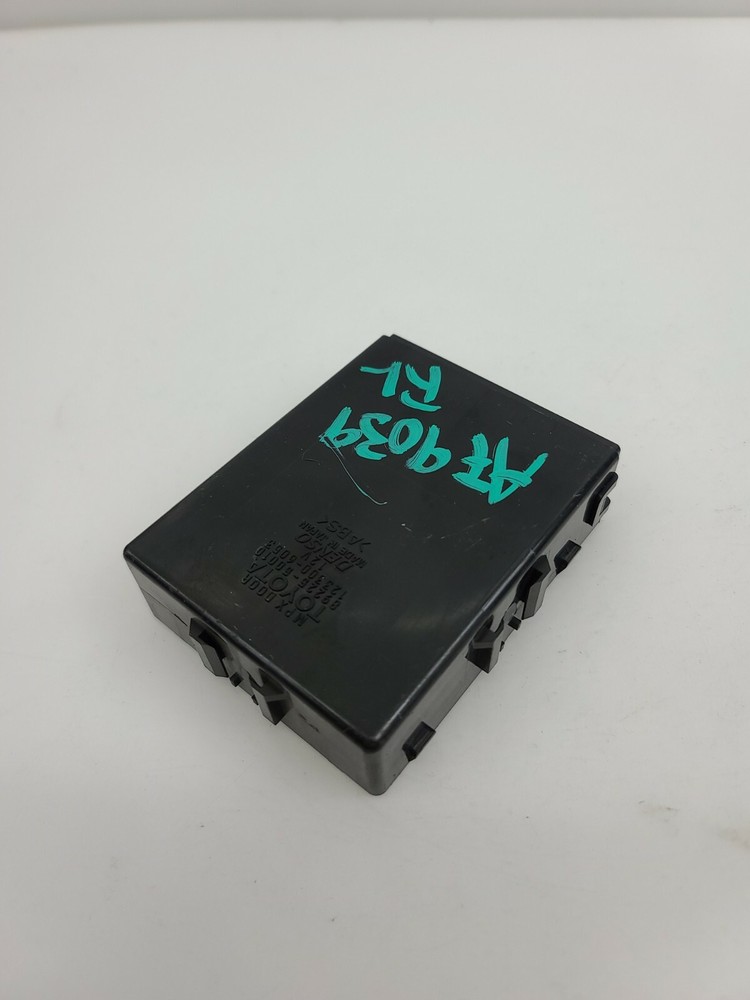 1998 1999 2000 Lexus Ls400 Rear Left Door Mpx Multiplex Network Control Module