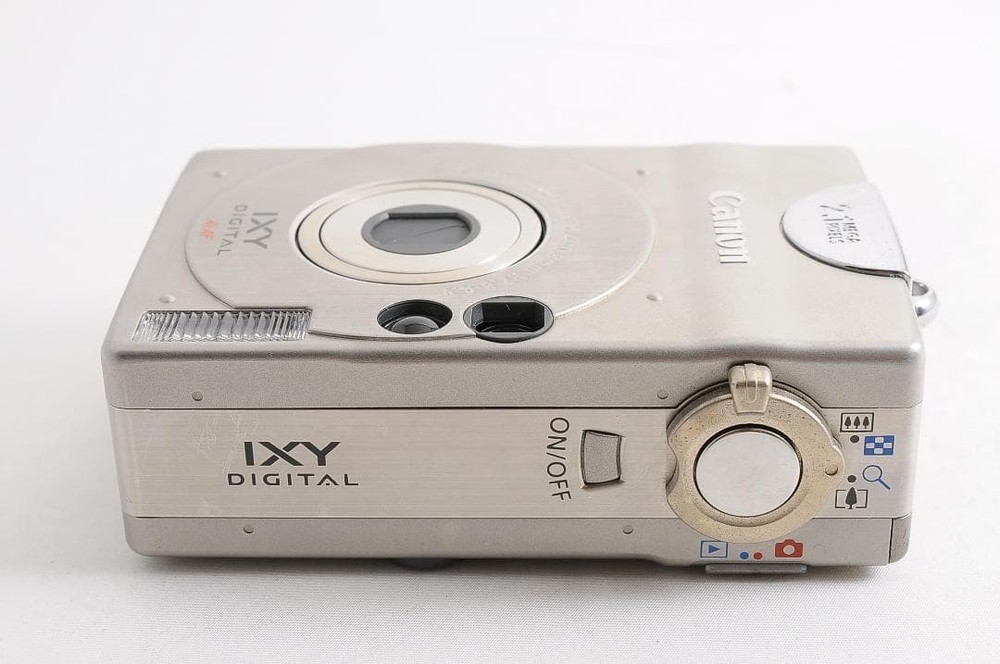Canon Camera Ixy Digital Compact 4509 With Box