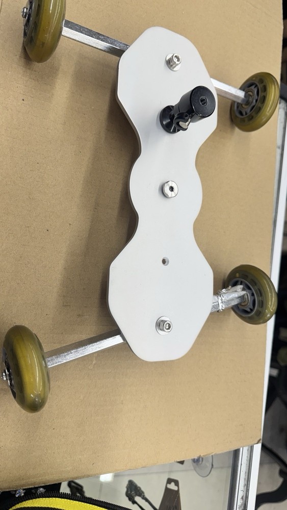 Used Glide Gear Studio Roller Vase