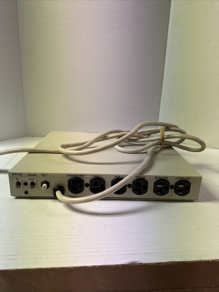 Tripp-Lite Command Console CCI 6-12 Transit Voltage Surge Supressor 6-Outlet