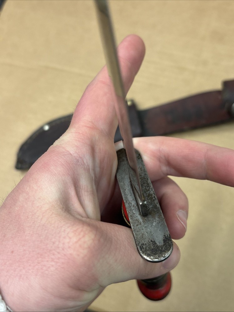 Schrade Walden Fixed Blade Knife With Sheath