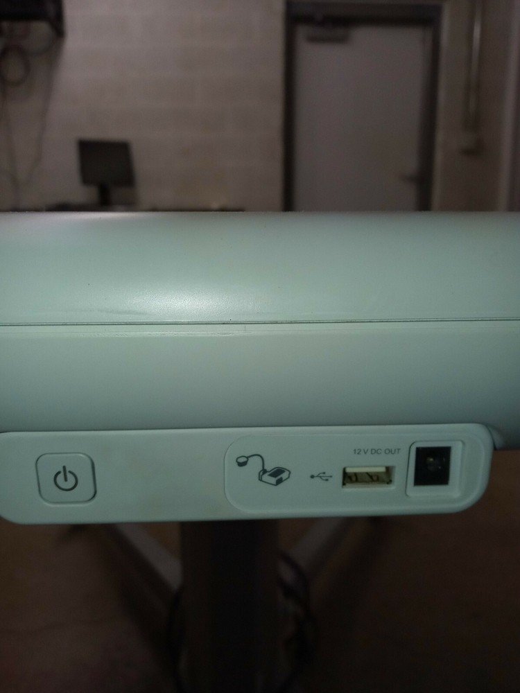 Smart Table 442i Collaborative Learning Center