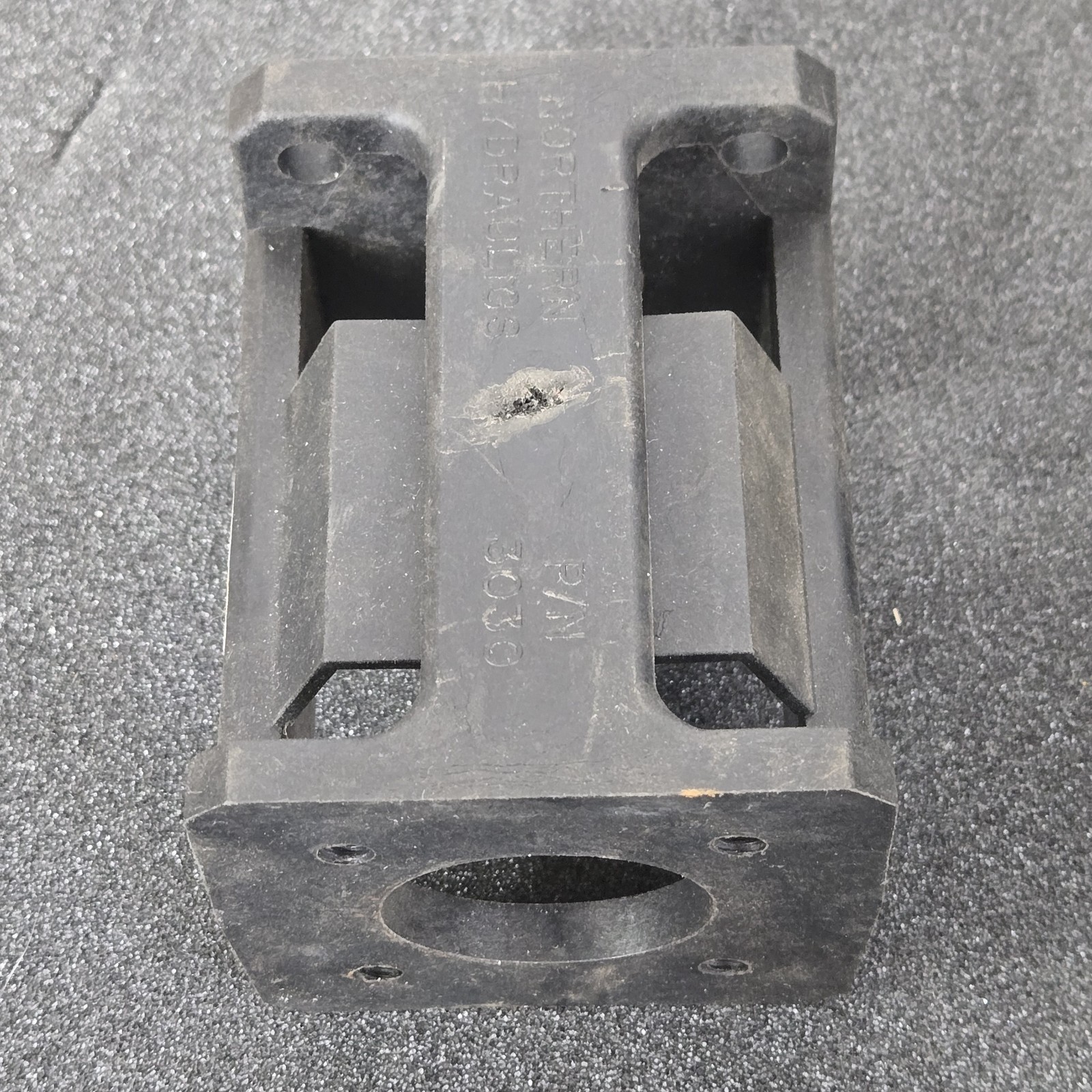 Northern Hydraulics Pump Mounting Bracket 3030 Concentric/Haldex 1012 1053 1056