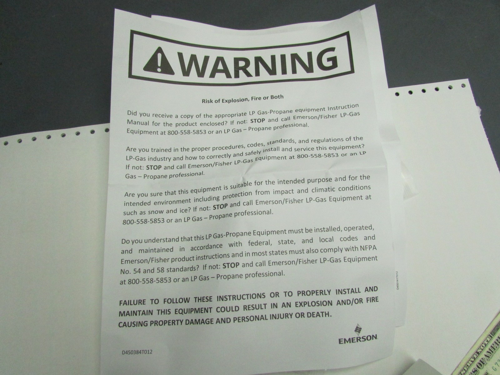 Emerson-Fisher 2-Stage LP Gas Propane Regulator Valves 550K BTU FPOL x 1/2" NPT