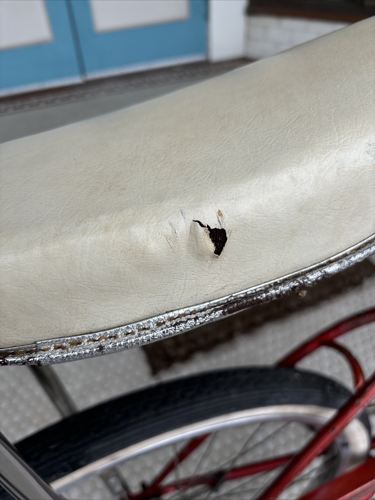 Vintage Schwinn Stingray/Typhoon 1964 Men’s 24” Bicycle