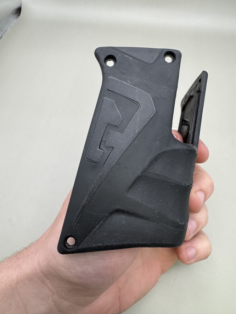 Field One PB Force Grips Black