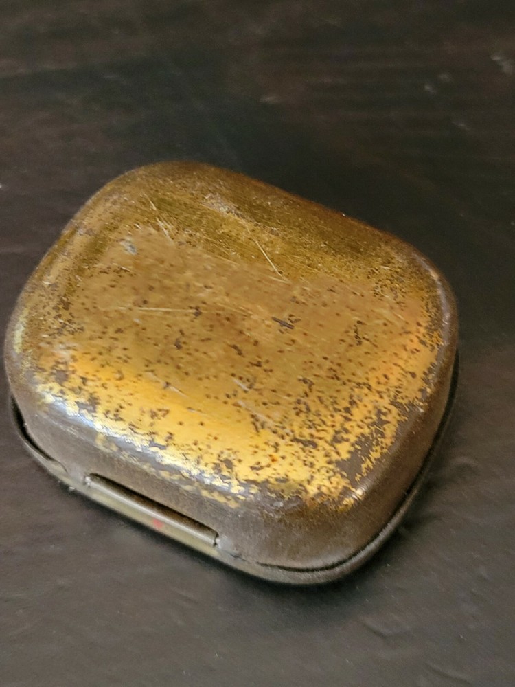 Gramophone phonograph needle tin woolco