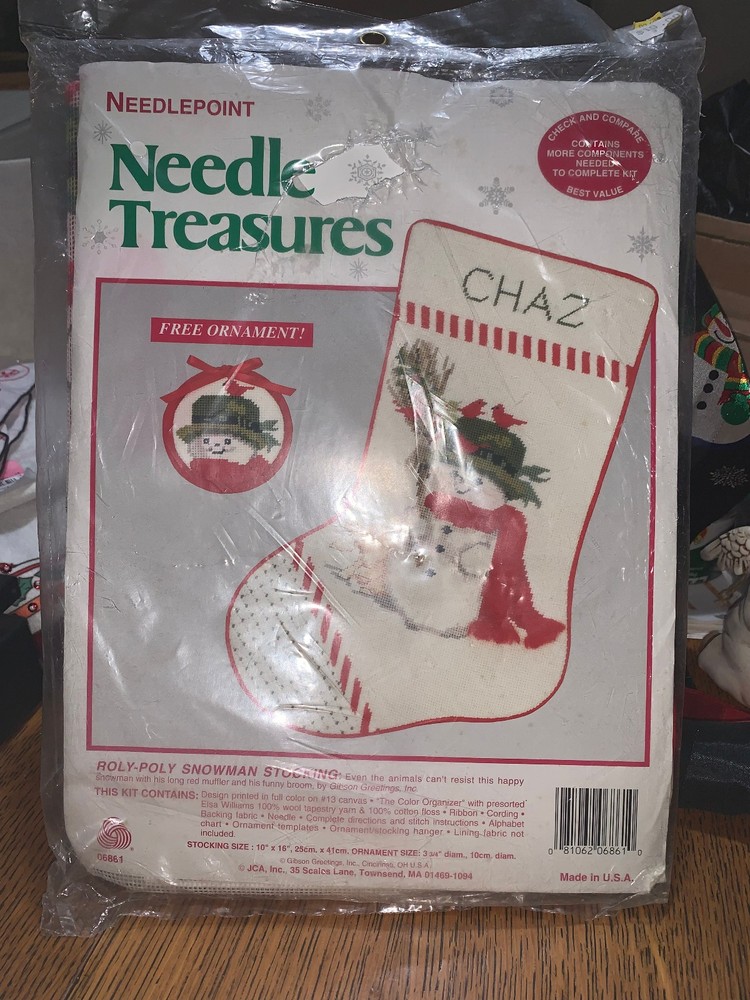 JCA NEEDLE TREASURES NEEDLEPOINT ROLY POLY SNOWMAN STOCKING 06861