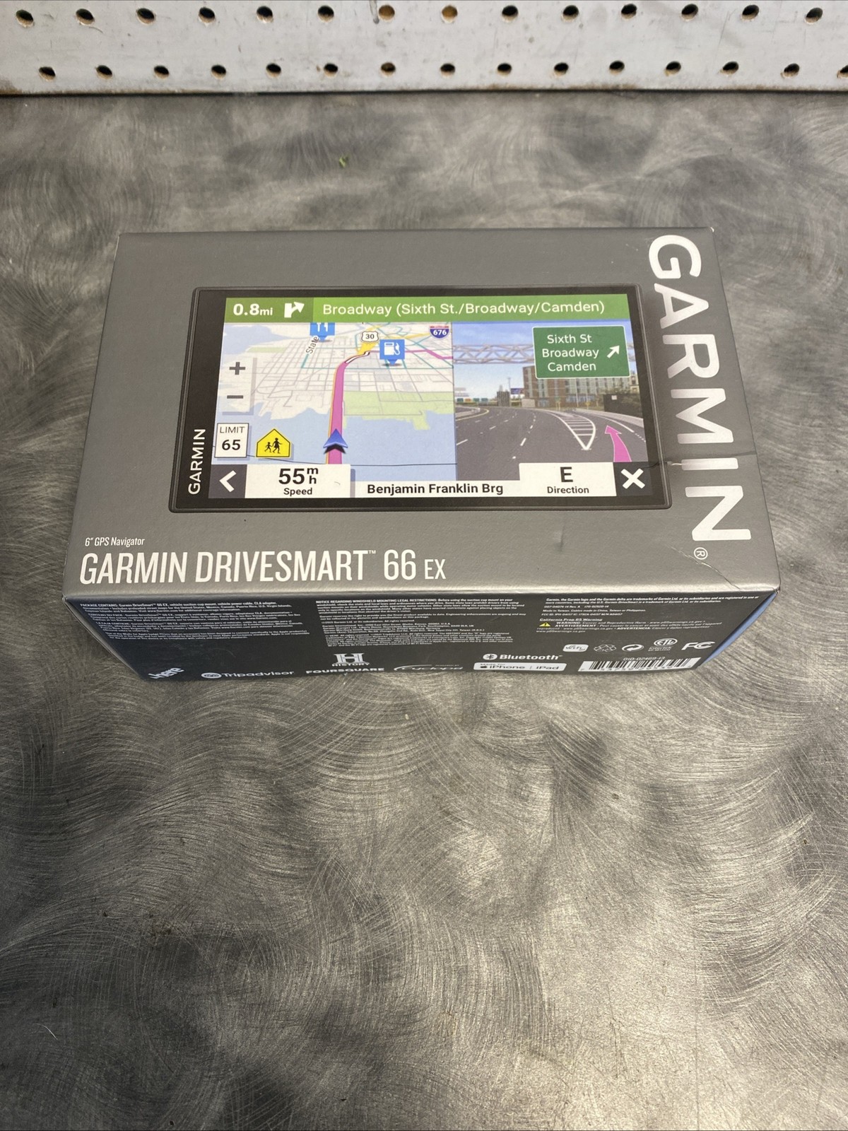Garmin Drivesmart 66 EX 6 inch GPS Navigator - 010-02469-13
