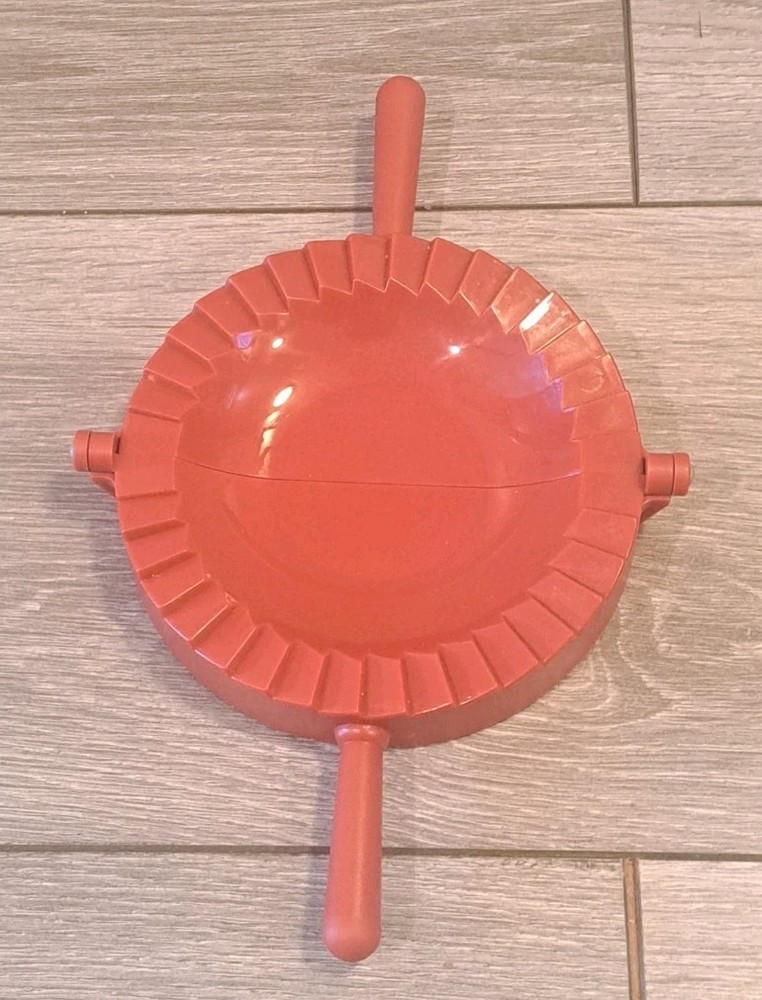 Dumpling Maker, Empanada Maker Press, Tortilla Folder, Tortilla Crimper